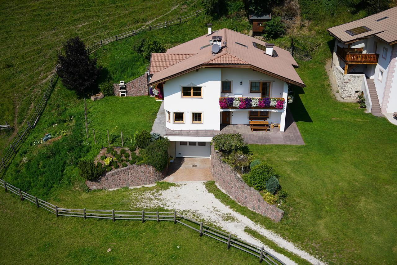 Schoenau Bio & Spa Family Apartments Ortisei Zewnętrze zdjęcie